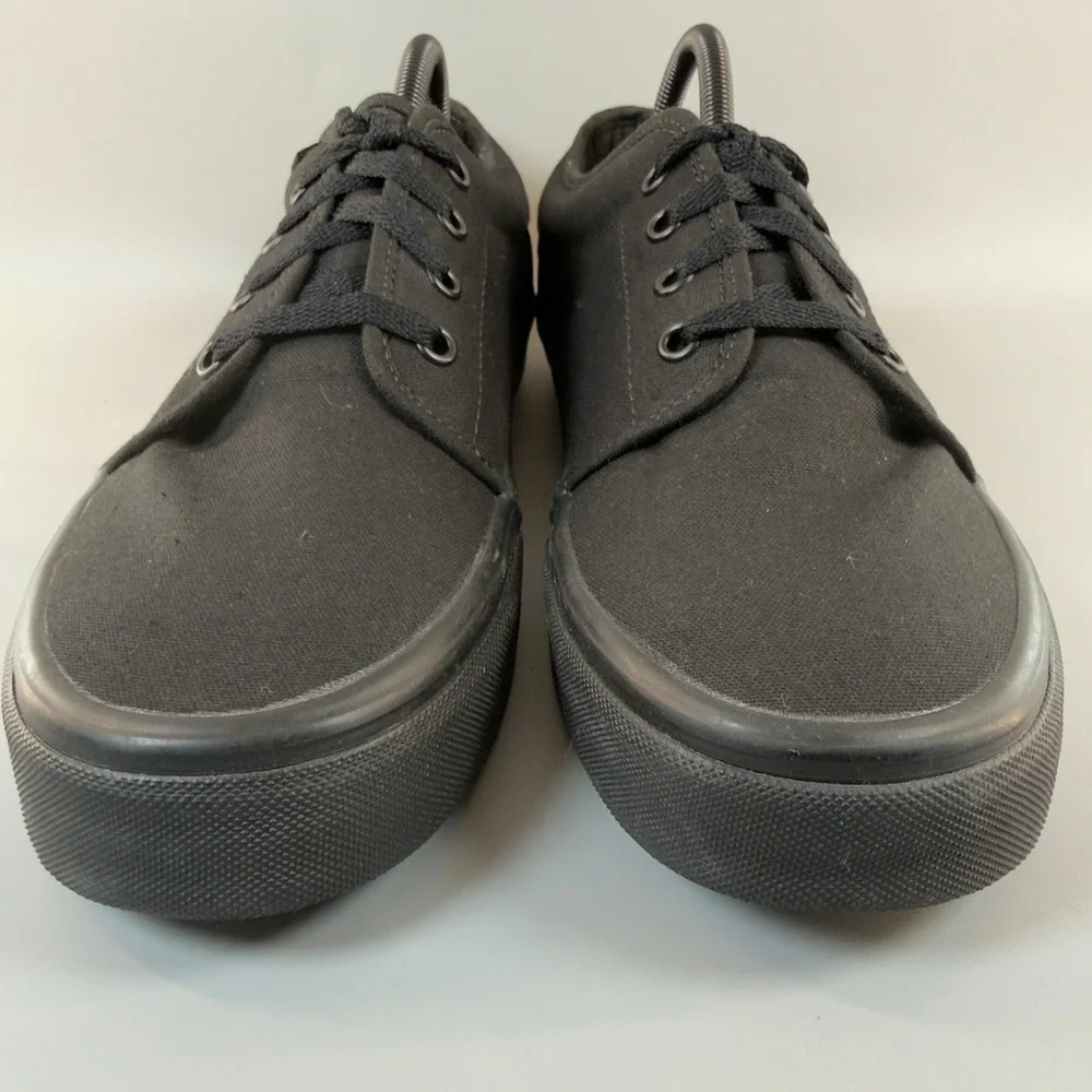 Vans‎ U 106 Vulcanized Mens 10 Skate Shoes Triple Black Lace Up Low Sneakers